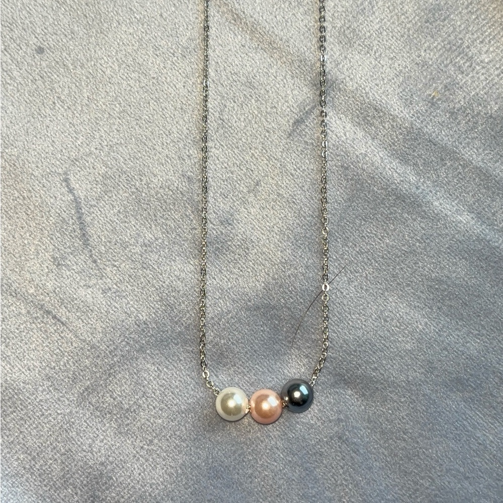 Triple Pearl Pendant Necklace - White, Pink, Black Pearls